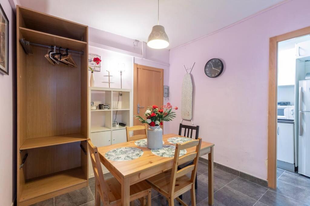Subway Station Apartment Near Camp Nou L'Hospitalet de Llobregat Exteriér fotografie